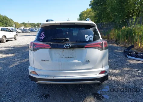 2016 Toyota Rav4 Se из США, поврежденный, VIN 2T3JFREV2GW452369